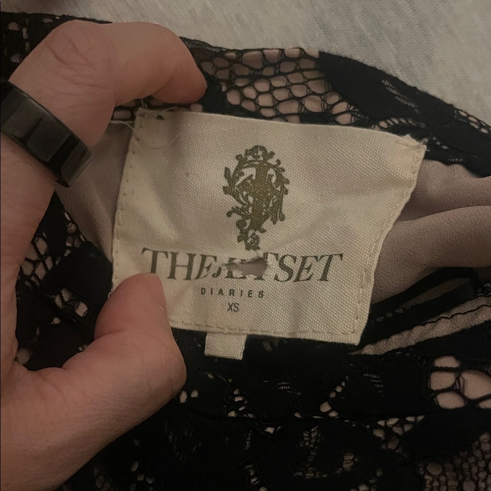 The Jetset Diaries Elegant Black Lace Maxi Skirt - Picture 8 of 8